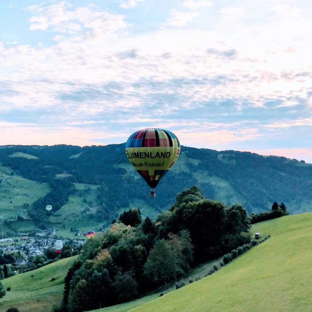 Sanft über die Wiesen, bis auf den Brenner kein Krach (Foto: Jan Thomas Otte)